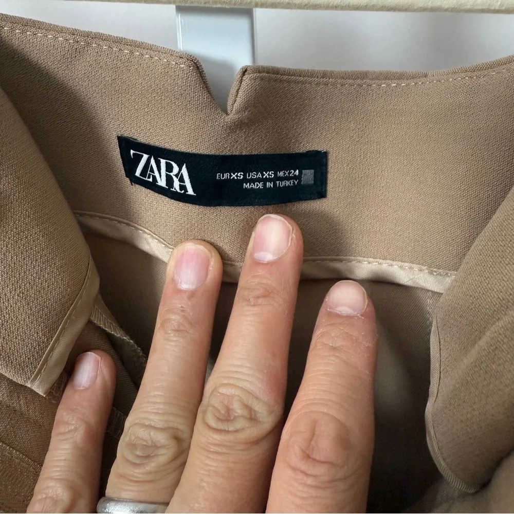 ZARA PANTS SIZE XS - Picture 2 of 3